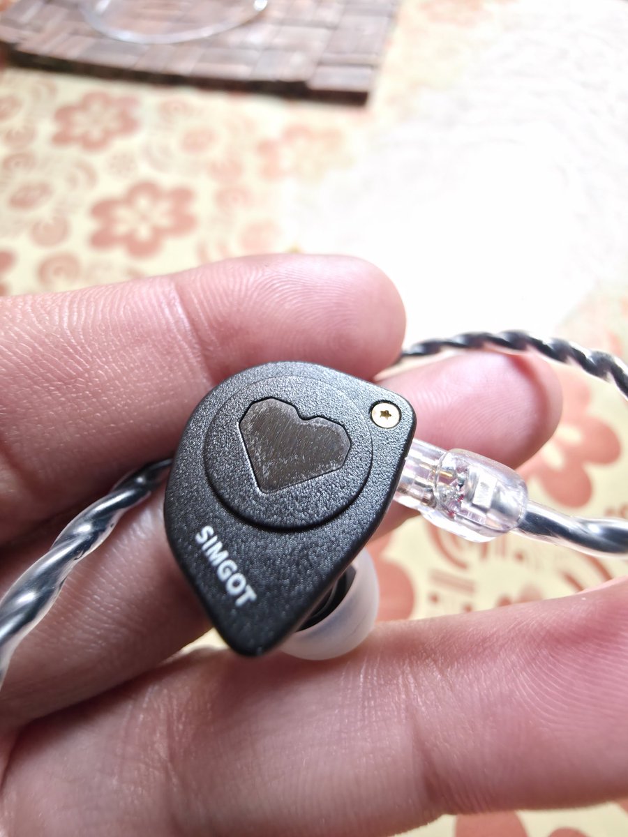 abuaatish's tweet image. Testing some sigmot e300  and fosi audio ds2 portable usb dac
Sound is good 
#hiresaudio #fosiaudio #sigmot