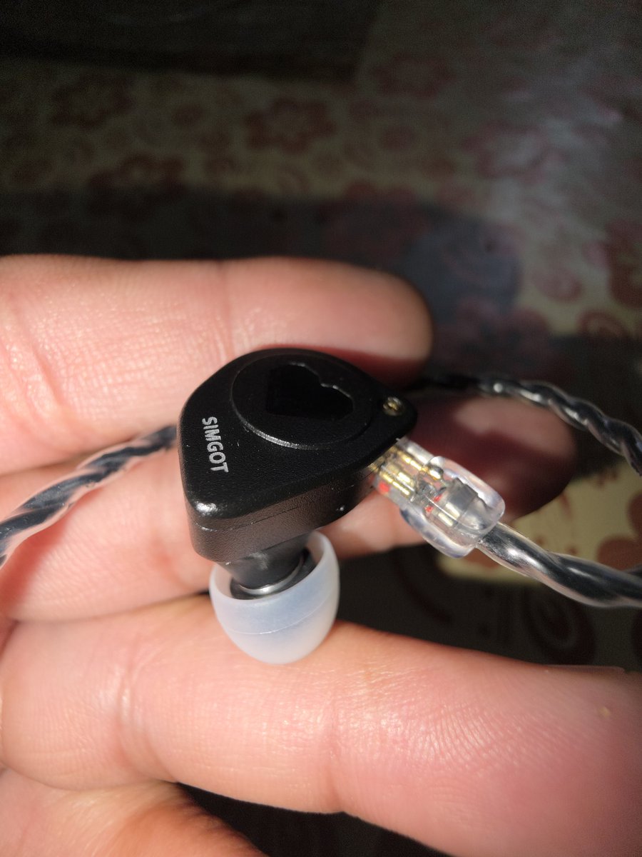 abuaatish's tweet image. Testing some sigmot e300  and fosi audio ds2 portable usb dac
Sound is good 
#hiresaudio #fosiaudio #sigmot