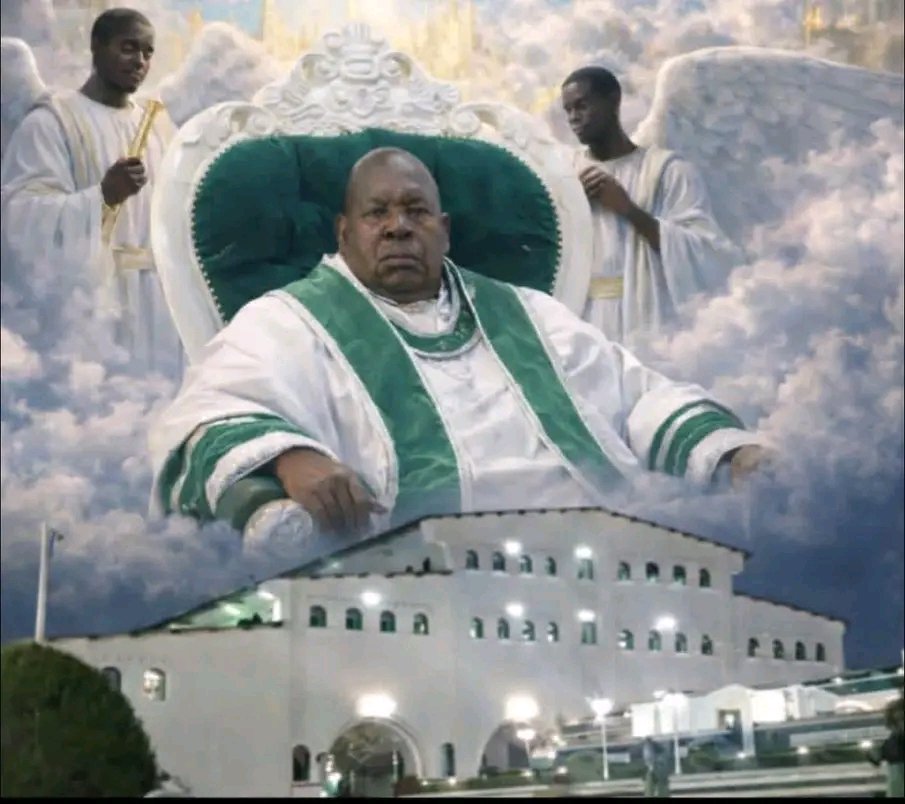 Newscd15's tweet photo. #RDC :« La paix que nous aspirons à établir à l'est du Congo, ainsi qu'en Afrique et partout ailleurs dans le monde, vient de sa divinité, papa Simon Kimbangu Kiangani, Dieu le Saint-Esprit », disent les kimbanguistes. https://t.co/3GCDLeMQXw