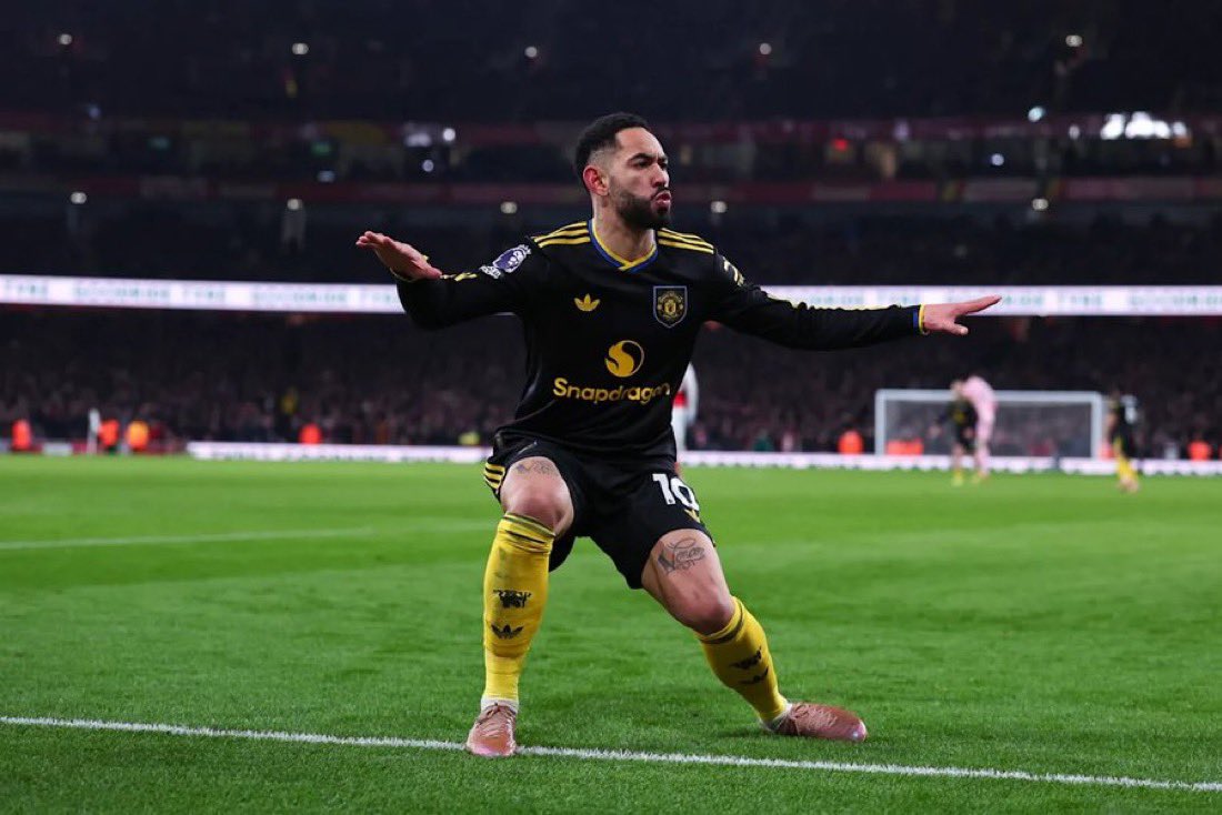 Touchline_troll's tweet photo. The only club who can win at the Emirates β¨
#Dior #MUNCRY #Sesko https://t.co/oDywflFF9I