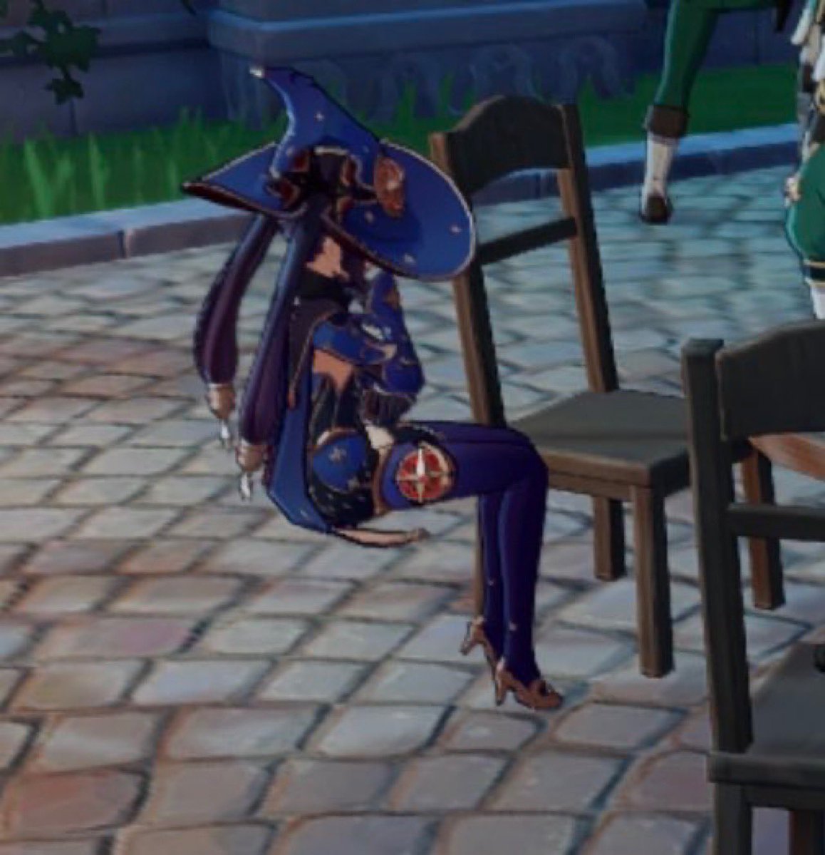 “Mona if you sit on this chair you gotta play wuwa for 3sec”

Mona: