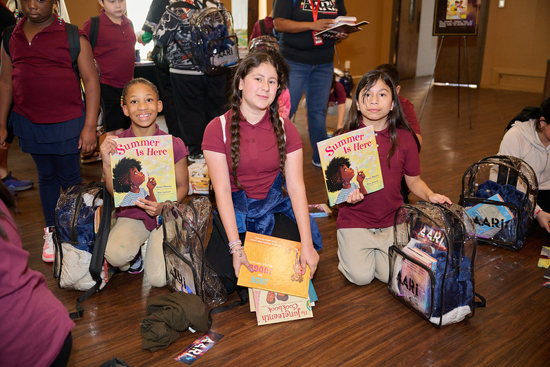 dallasschools's tweet photo. 📚🎉The sixth annual African American Read-In was a success!
View more photos here.  
https://t.co/SrDY29lFqY https://t.co/PLmxi6kpX0
