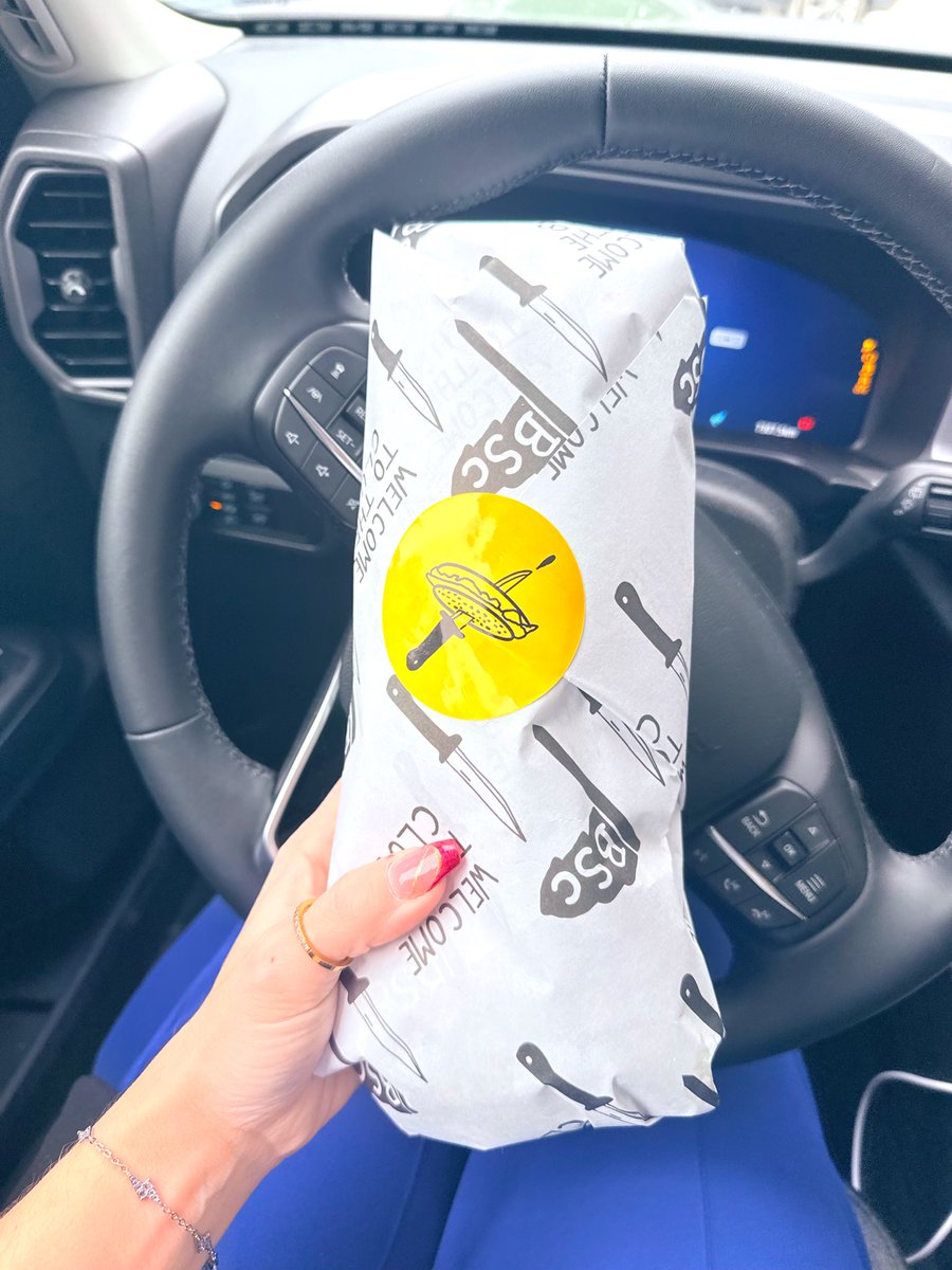 ✨Glitter Bomb Barbie✨ tweet media