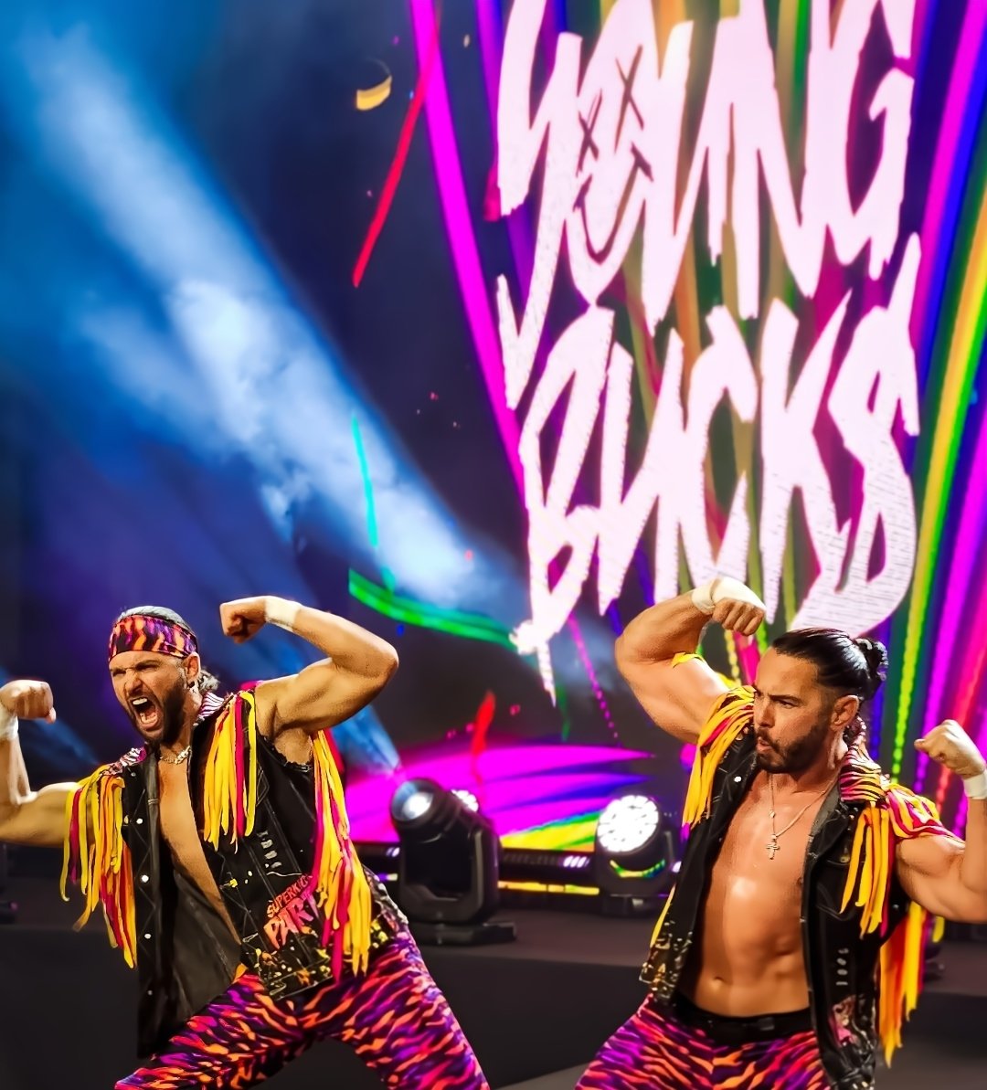 MonicaLikesAEW's tweet image. 🎉🦌🦌🎉 #aew #youngbucks 
📷 by me (Dynamite Orlando 2026)