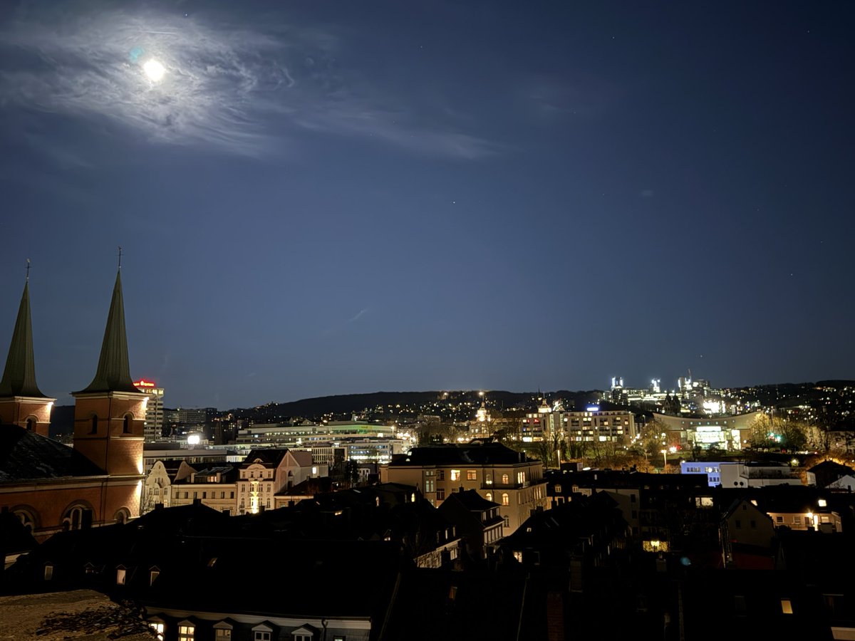 emrep9hg's tweet photo. schöner Abend https://t.co/QT4M3fcLgJ
