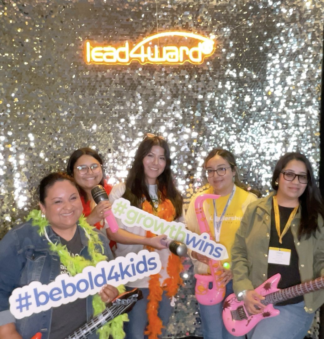 genevie79cr's tweet photo. Learning with these fierce Bobcat leaders at today’s @lead4ward #RockinReview! Loved the signs! #growthwins #bebold4kids Gaining knowledge to be better prepared to support our students! #review2026 @stephanieLCZ https://t.co/jUXGSQNT4F
