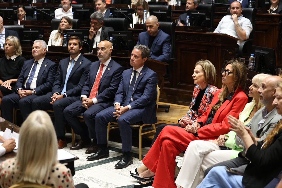 TSJBaires tweet media