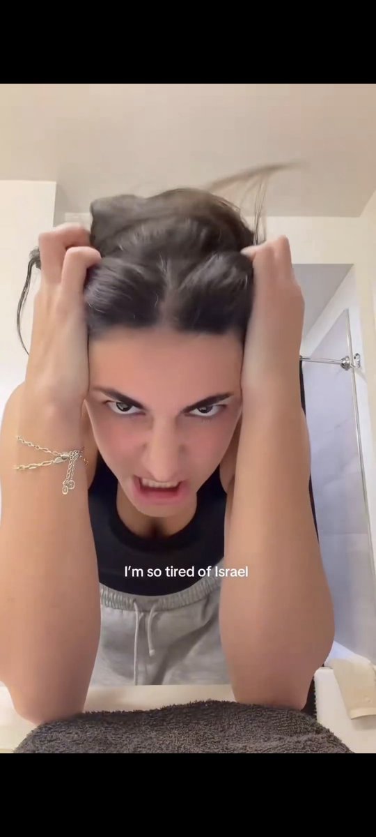 Aner 🪐 tweet media