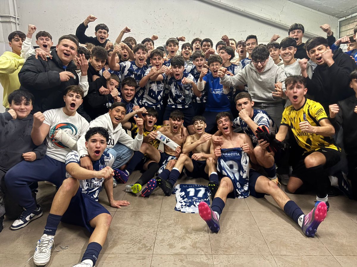 NuevoPlasencia's tweet photo. ✅ ¡𝐄𝐒-𝐏𝐄𝐂-𝐓𝐀-𝐂𝐔-𝐋𝐀𝐑! partido que nos regaló nuestro 𝐂𝐚𝐝𝐞𝐭𝐞 ❜𝐀❜ ante el 𝐂𝐏 𝐂𝐡𝐢𝐧𝐚𝐭𝐨 ❜𝐀❜, rival directo en la lucha por el título de liga.

Los chicos de Alberto realizaron un gran trabajo para vencer 3-2 🚀 https://t.co/voQsM9ol7d