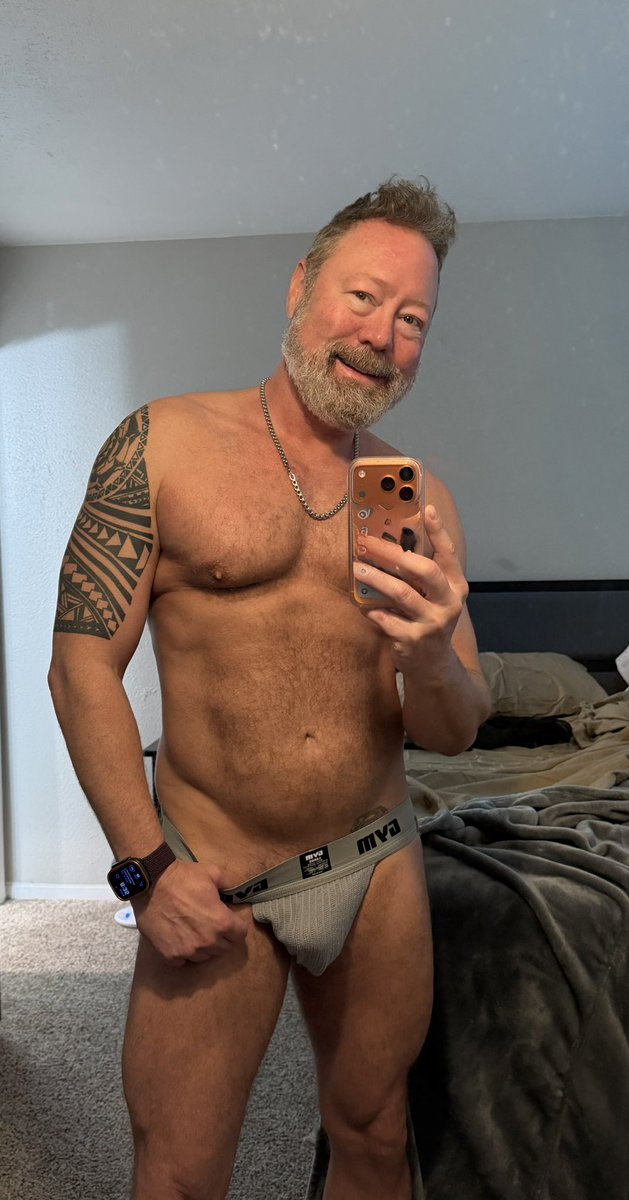 Daddy B tweet media