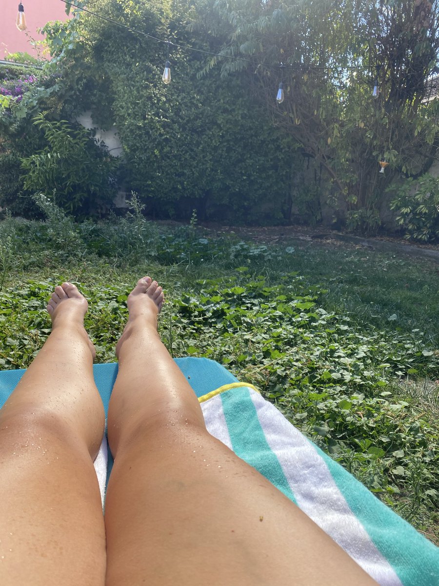 Lunes de casa sola ( que no se vaya el verano )