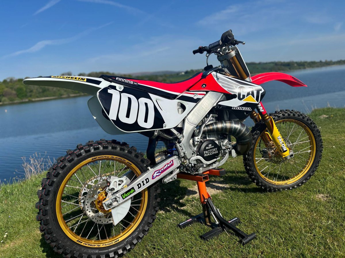 Lee Ashby tweet media