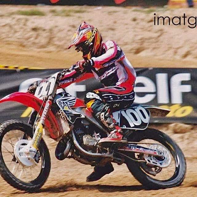 Lee Ashby tweet media