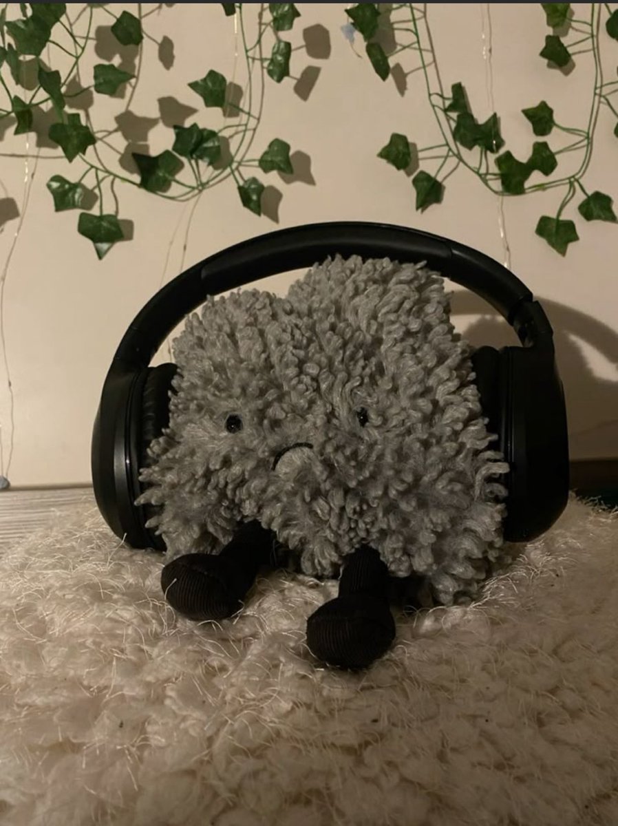 omar as jellycat tweet media