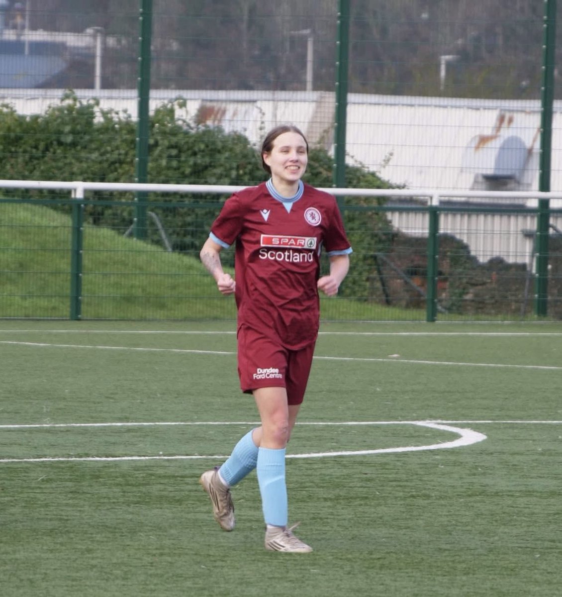 DryburghAthW's tweet image. 𝑭𝒊𝒓𝒔𝒕 𝑻𝒆𝒂𝒎 𝑫𝒆𝒃𝒖𝒕 💜

Congratulations to Abi Bennett who made her First Team debut in our victory away to St Mirren yesterday

This is well deserved recognition for Abi who has performed consistently well for our Dev side this season 👏🏻

#WeAreDryburgh #PathwayGoals