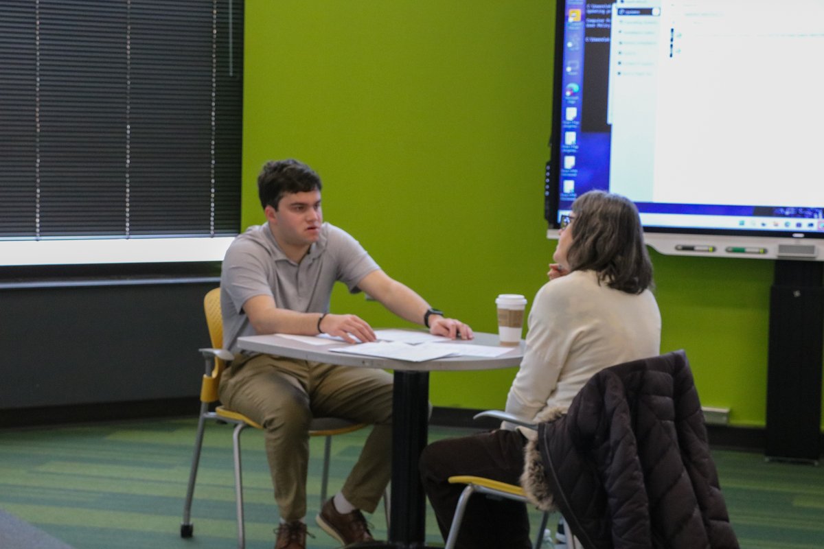 UI REACH Program - Your Future is within REACH tweet media