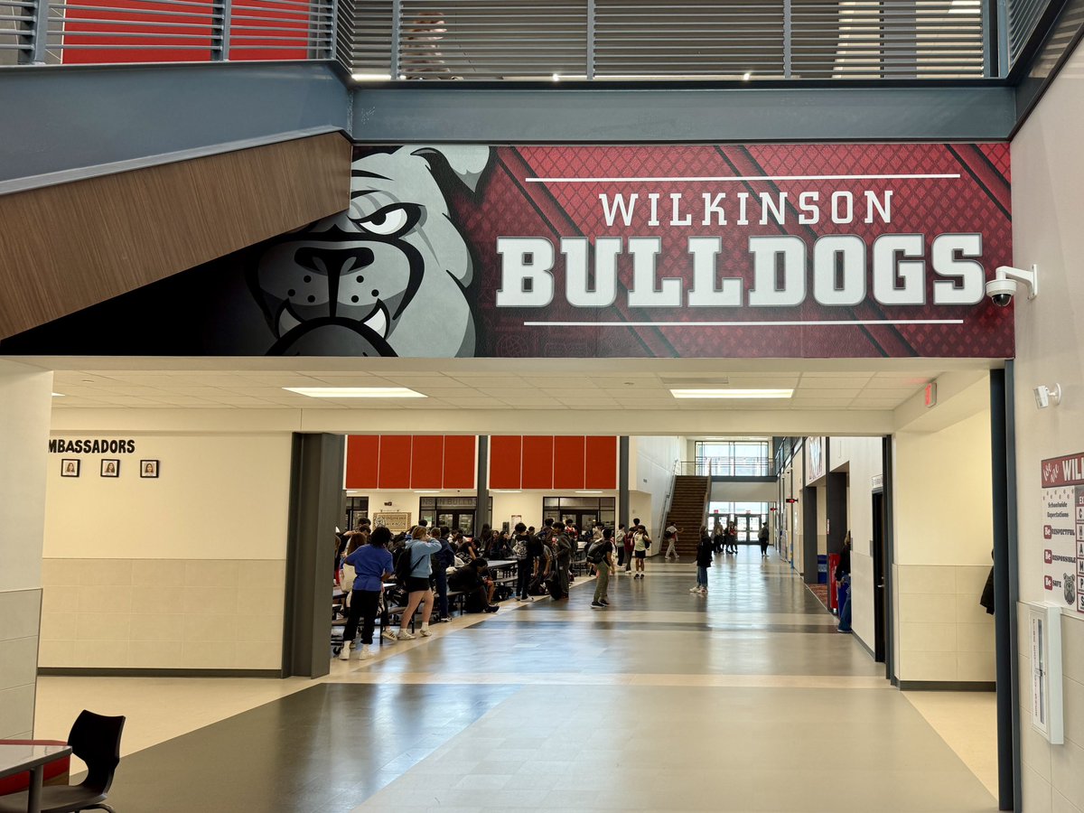 Waterboy_Miles's tweet image. A few years ago we transformed the new campus at @RWilkinsonMS in @friscoisd.

Now @waterboy_tx is back for round two.

That callback means everything. 💪

#WaterboyGraphics #WeBrandBig #WhenCultureMatters