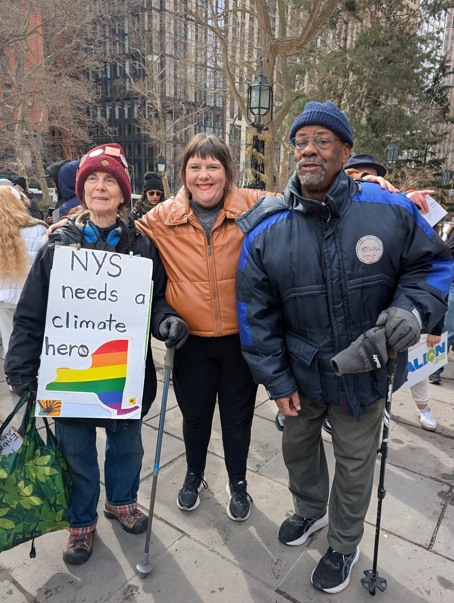 Emily Gallagher tweet media