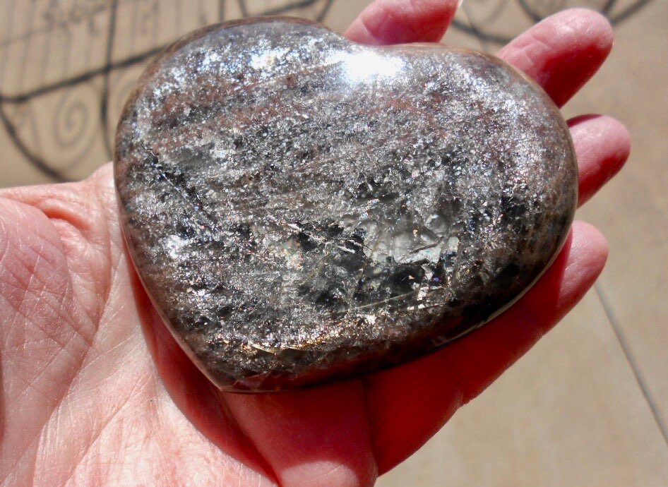 RockLadyRocks's tweet image. #Moonstone will calm &amp;amp; soothe the #emotions during various times including a #lunareclipse ! 30% off orders at my #Eclipse sale at my #EtsyShop &amp;amp; free mailing in USA!
#hearts

mountainpoodle.etsy.com/listing/116591…