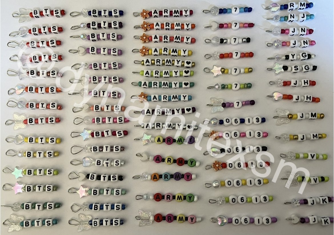 dynamitexsm's tweet photo. Phone charm freebies i made for brussels july 2. I still have to work on them but i think they turned out pretty good🥹 https://t.co/EMo3TDrJjt