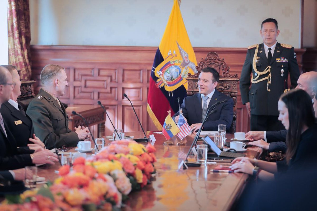 US Embassy Ecuador tweet media