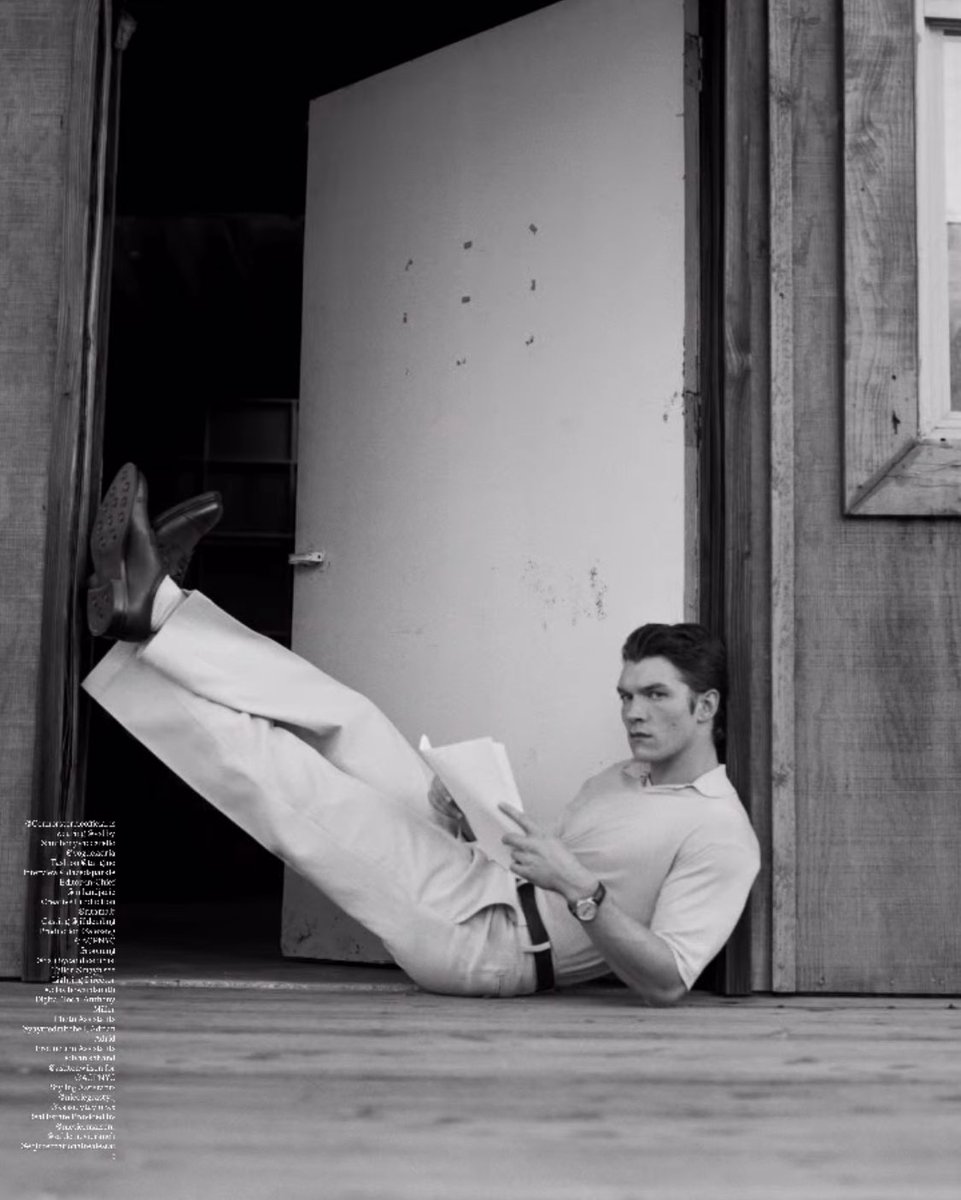 Nickslover24's tweet image. I must say this photoshoot is turning out to be the best one for me, all the previous photoshoots of Connor were more like model vibe, this one is giving more of a movie star vibe