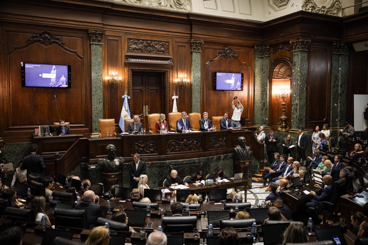 Matías López tweet media