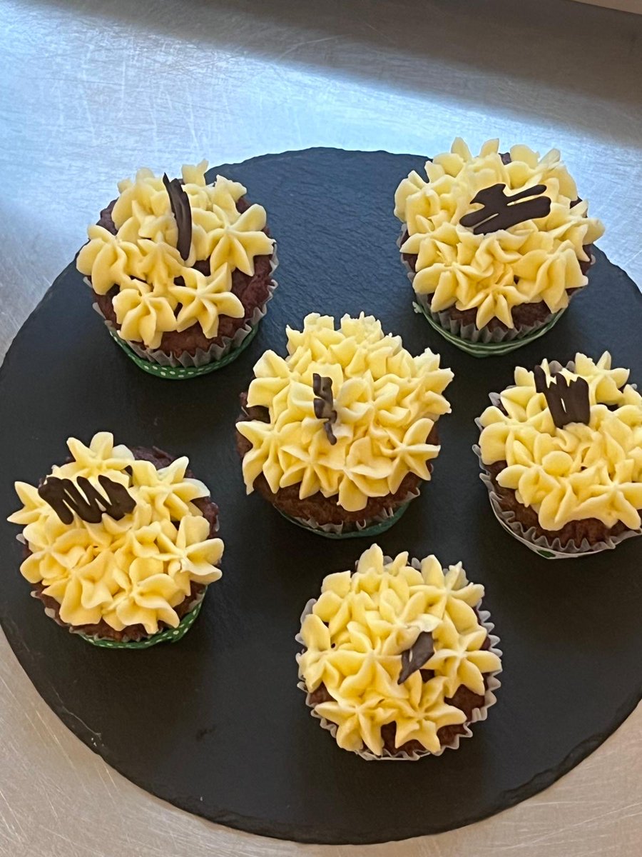 Cfulvio's tweet photo. A little sneak peek of my upcoming recipes in the @rteguide ✨

Think beautiful Mother’s Day baking delights, St. Patrick’s Day favourites, and of course some truly irresistible Easter baking treats 🧁🍀🐣

Keep an eye out for every new issue and don’t miss a recipe!

#RTEGuide https://t.co/HoiH4CjwUa