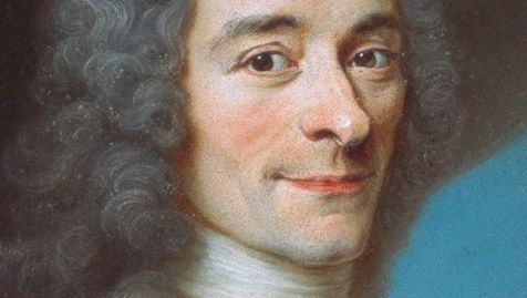 « Ceux qui peuvent vous faire croire des absurdités peuvent vous faire commettre des atrocités. »
Voltaire nous manque.