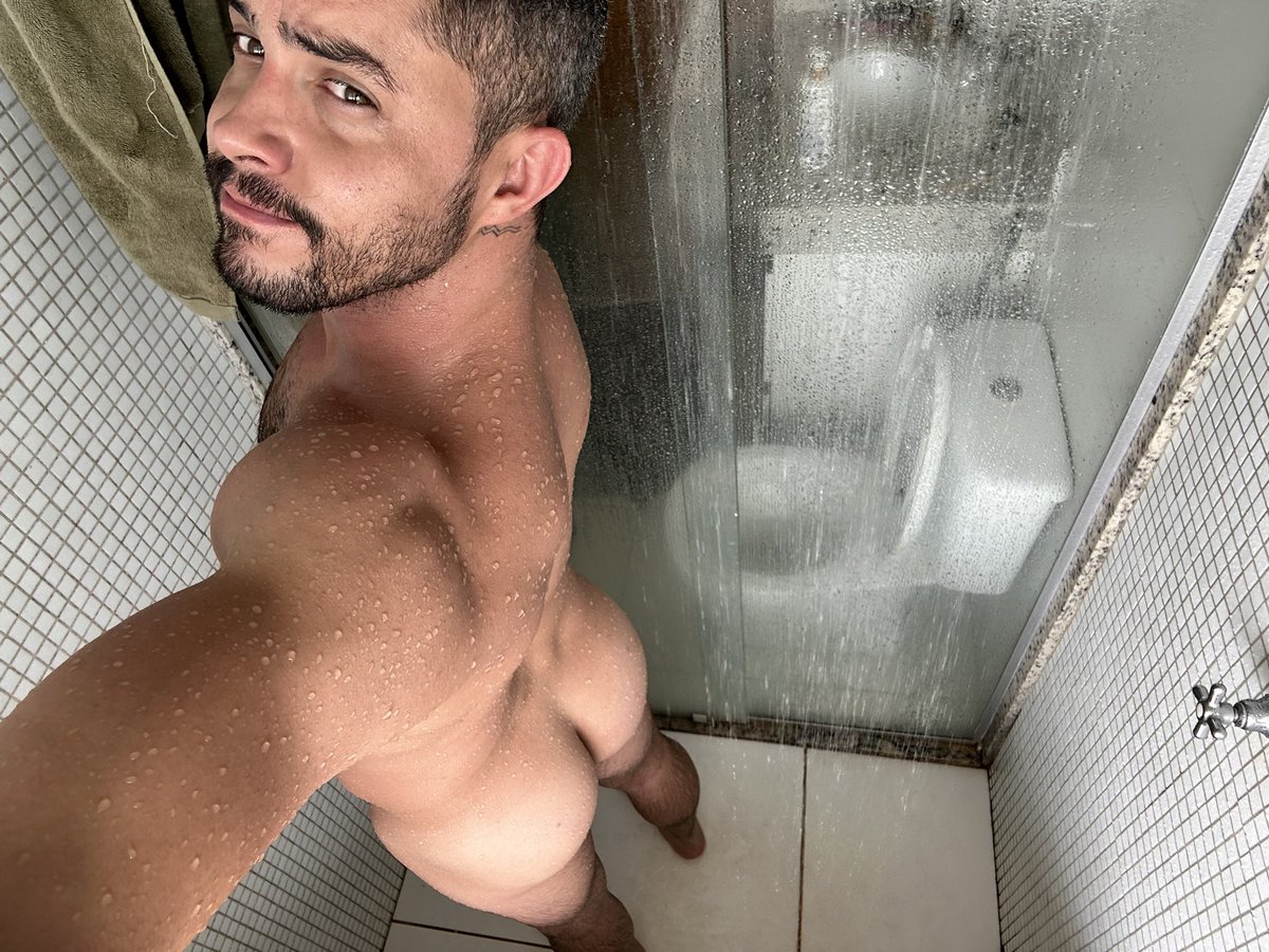 diogueddes (@guipasuu) on Twitter photo 