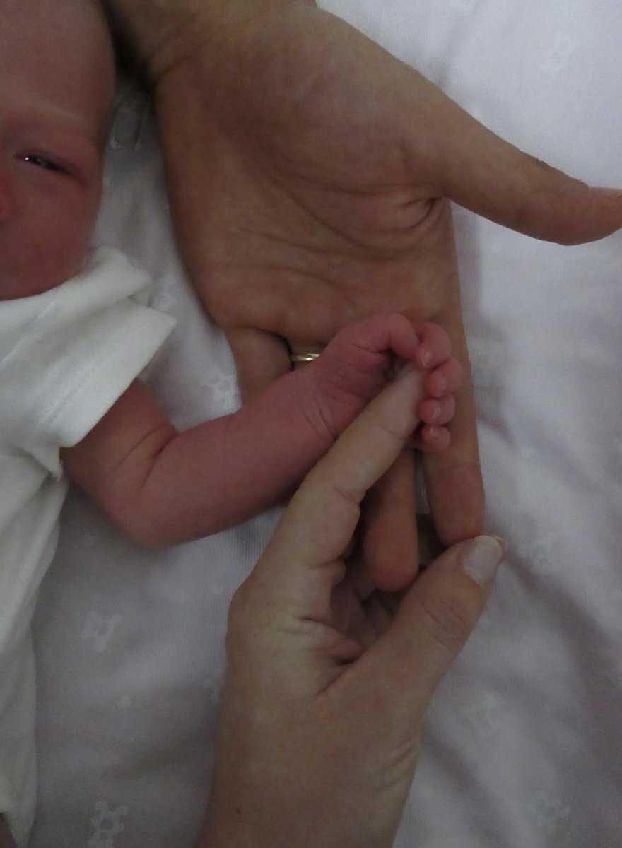 🥳 Paulo Dybala y Oriana Sabatini han sido padres de su primer hijo

¡Felicidades!