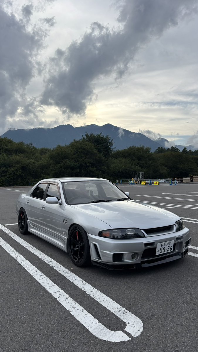 jukir33's tweet photo. #r33の日 #33の日 https://t.co/m156D0fCqW