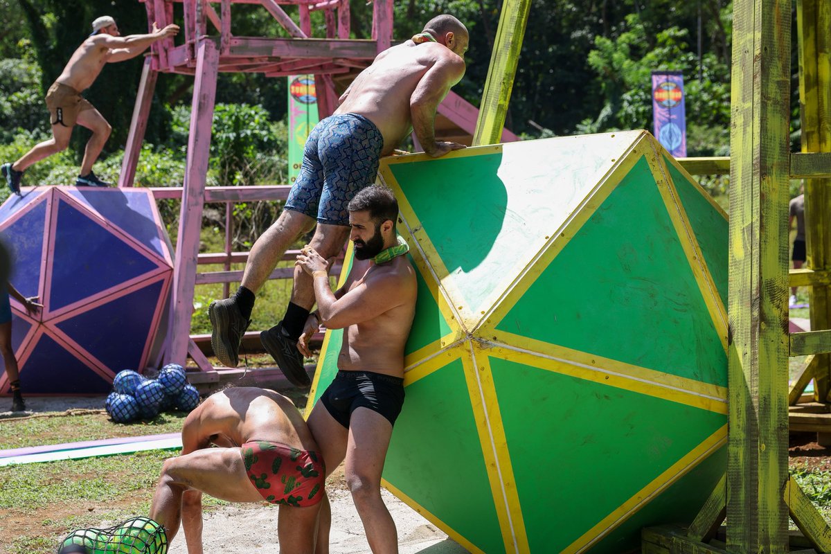 JohnsonAshak's tweet photo. Don: “Slow is smooth and smooth is fast” 🦍🎲🔥🌴

@survivorau Redemption continues tonight @ 7.30pm on @channel10au | Watch + Stream Free.

#SurvivorAu #Survivor #Redemption #Silverback #Bang https://t.co/UEv5z2xgk1