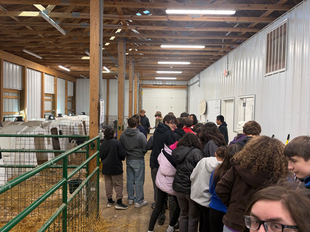 Our 8th graders spent a few hours visiting the LISD Tech Center today. They learned a lot about the different opportunities they can pursue as juniors and seniors in high school, plus life beyond high school with career focus in mind!