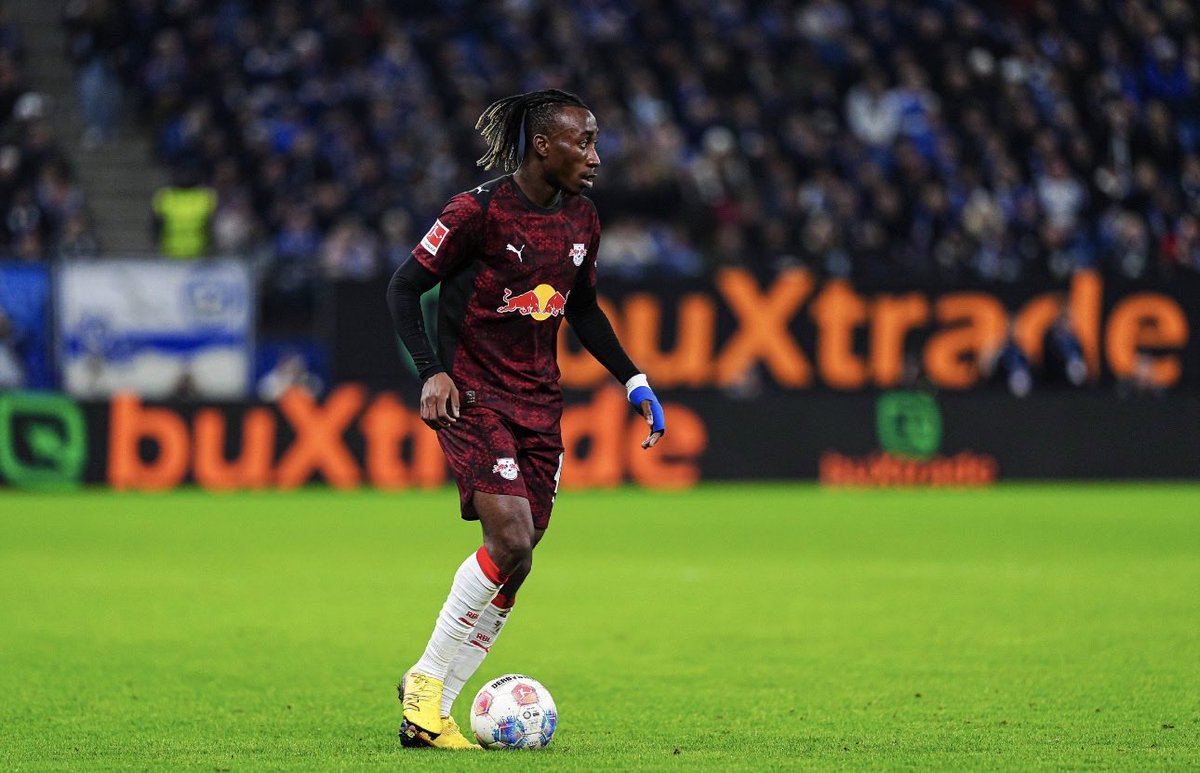 Philipp Hinze tweet media