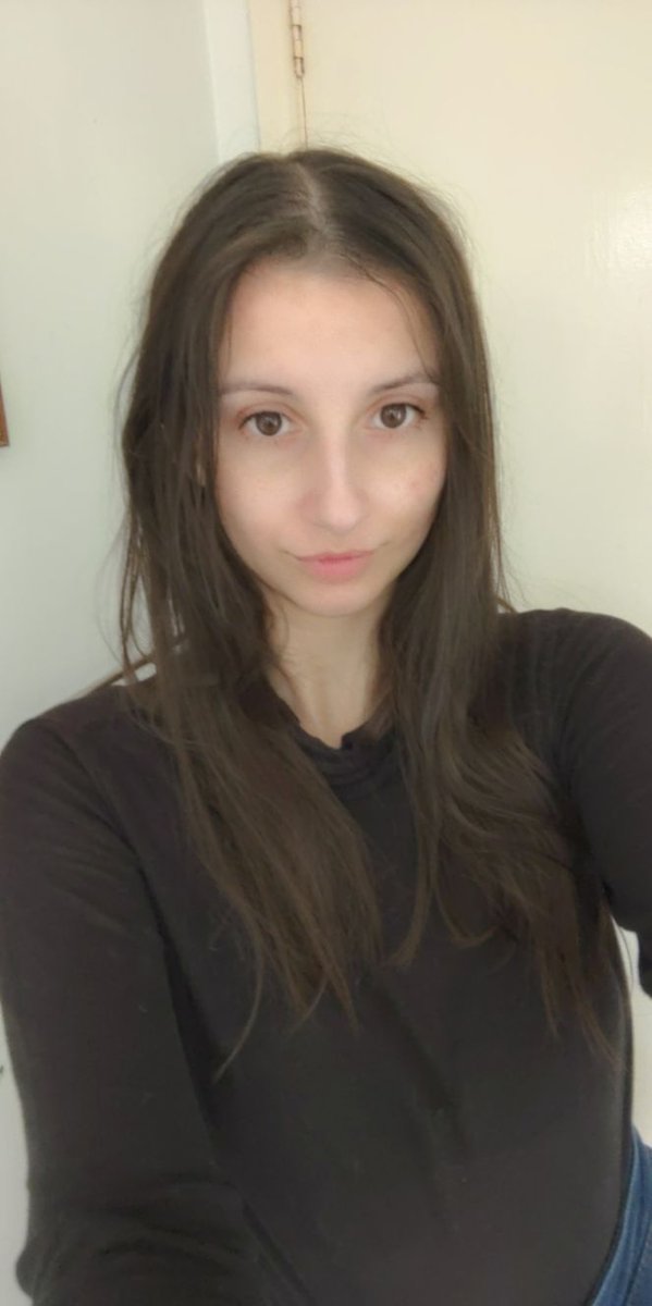 HELLO...YES IM LIVE AT 9PM UK TIME #twitchstreamer #Livestream #PokemonGO 

twitch.tv/kezzicherritv/