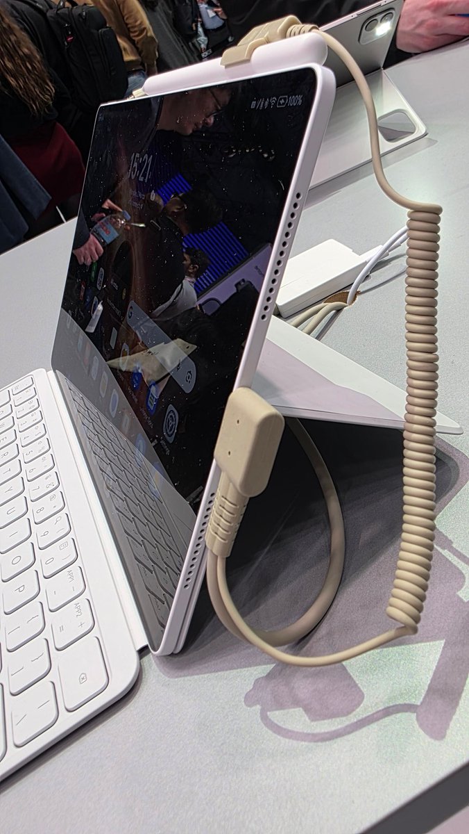 سعودي أندرويد tweet media