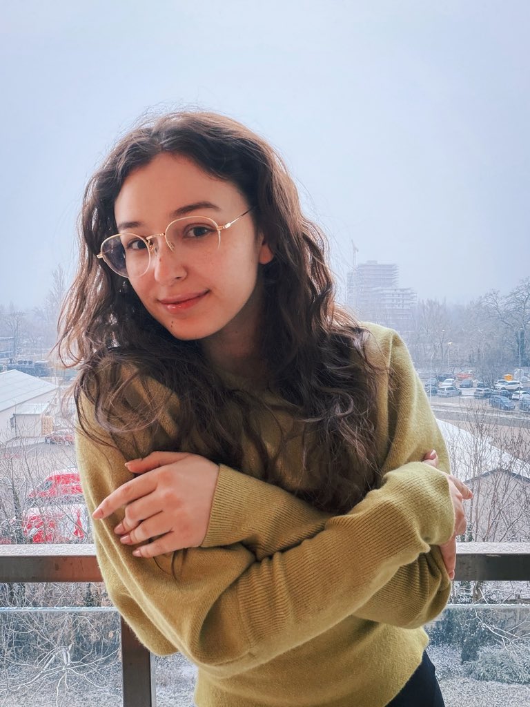 beingnexy's tweet photo. Cutie @LeanaLovings ☺️ https://t.co/C2YiVh5uKi