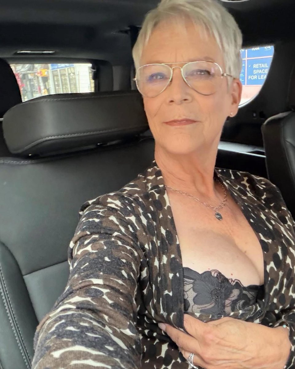 Modern History tweet media