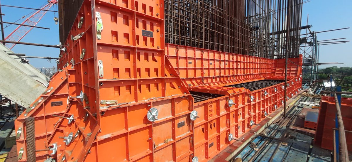 TeamTechF's tweet photo. Where scale meets structural precision.

Proud to contribute to the Dhubri–Phulbari Bridge India’s longest extradosed cable bridge.

Delivered customized pier table formwork systems with accuracy and strength.

Building infrastructure that stands tall and lasts.
#TeamTechFormwork https://t.co/QhE2mnDeWh