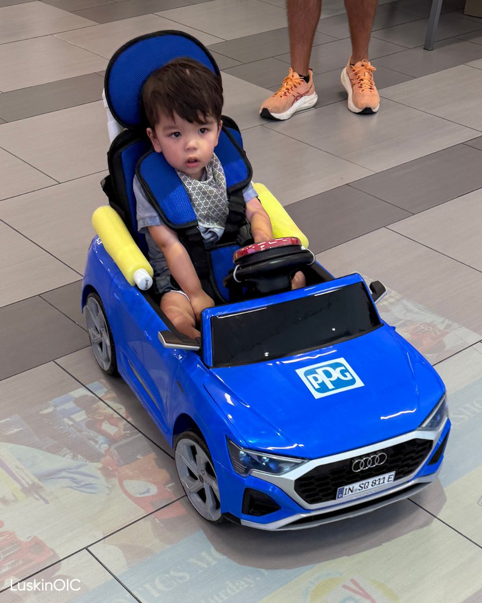 LuskinOIC's tweet image. Our X-BOTS Robotics Mobility Program Workshop, presented by PPG, brought volunteers together for a hands-on day of purpose. 

#LuskinOIC #XBOTS #MobilityMatters #CerebralPalsy #AdaptiveInnovation #CommunityImpact