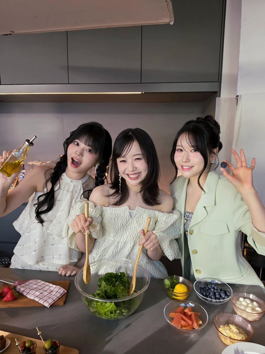 NTTドコモ tweet media