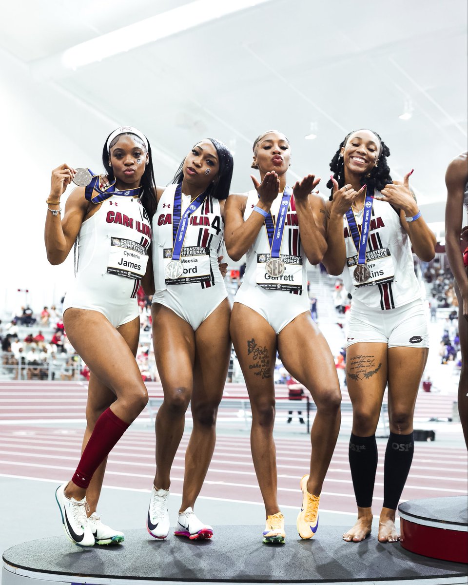 zaya akins (zay-uh aye-kins) tweet media