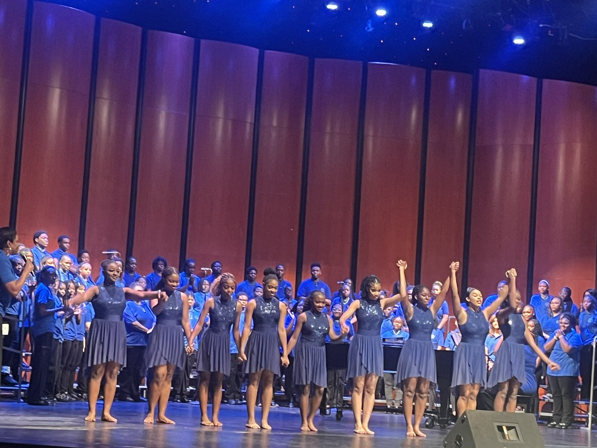 Nichele Williams tweet media