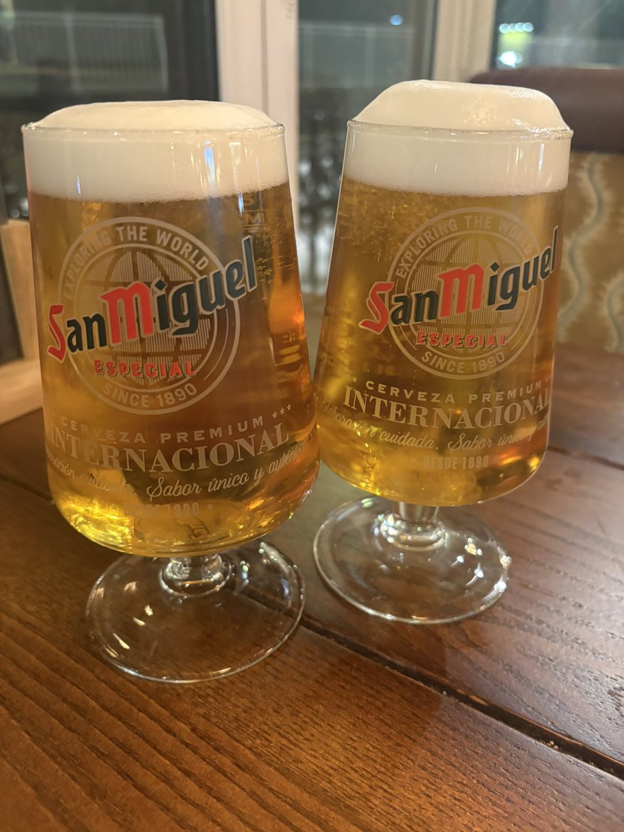 griffwebber's tweet photo. Better late than never.£4£ my fave beer 🍻 solo pint and a bit of soul searching 💙 #goodgetsgood https://t.co/TiAfNzNhsq