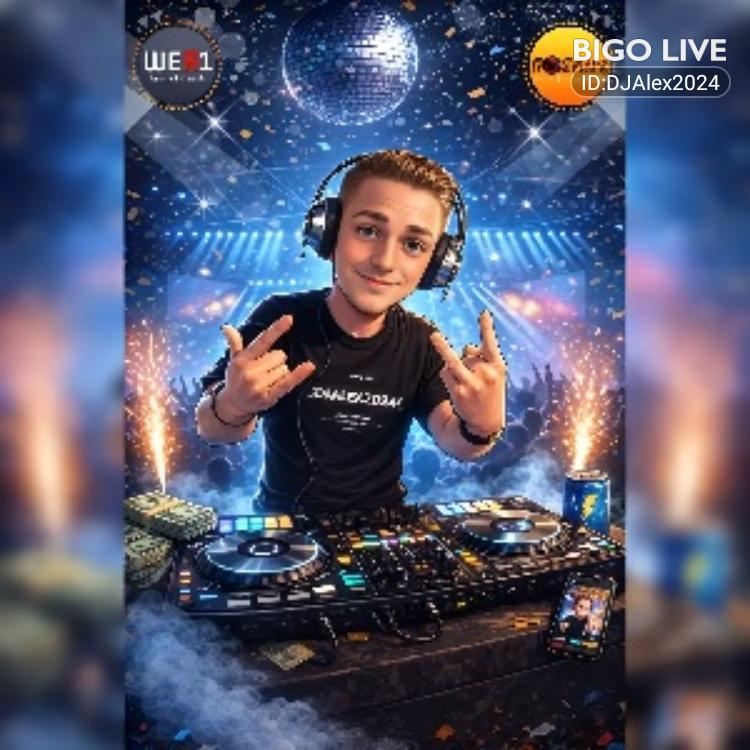 AlexanderT81127's tweet photo. 9.22 Kopiere diesen Text, um #BIGOLIVE zu öffnen, ᴰᴶᴀʟᴇxᴮ🌒🔂🧩🎖️ anzusehen und neue Freunde zu finden！ 9/22 feedba
https://t.co/Y9aFrkupMp https://t.co/mZ95jYYQlt
