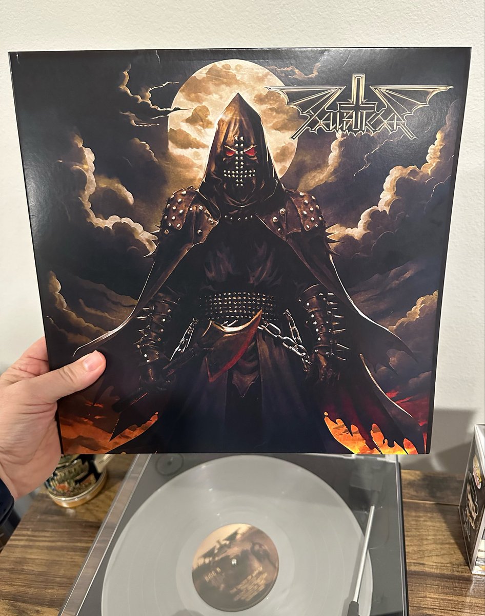drrckbr's tweet image. “I am the sword of wrath, I am the flame
The keeper of the dark ways”

Hellbutcher - Hellbutcher
🇸🇪
2024

#Hellbutcher #blackthrashmetal #bestof2024 #masterpiece #vinylmusic