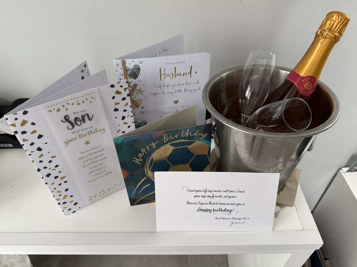 Martin Ellis tweet media