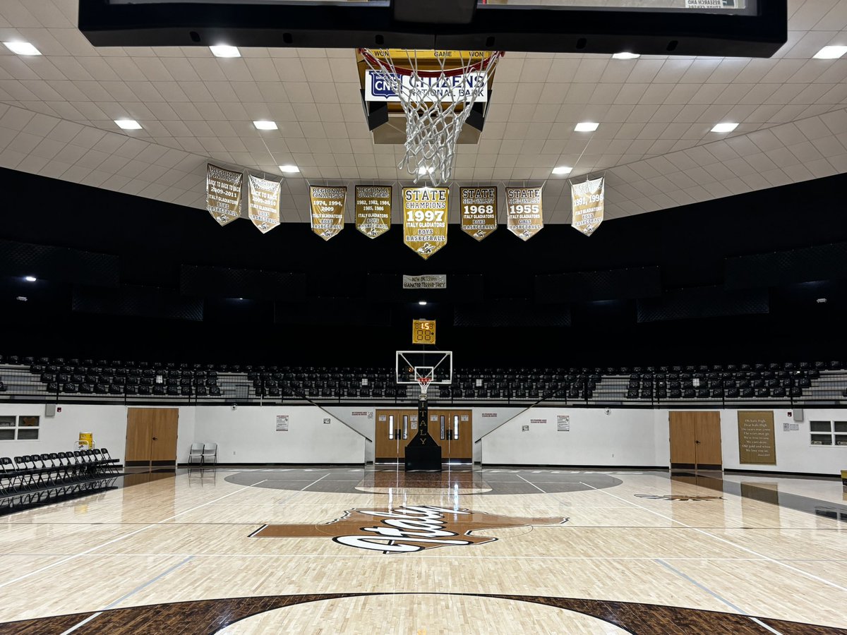 ItalyTXHoops tweet media