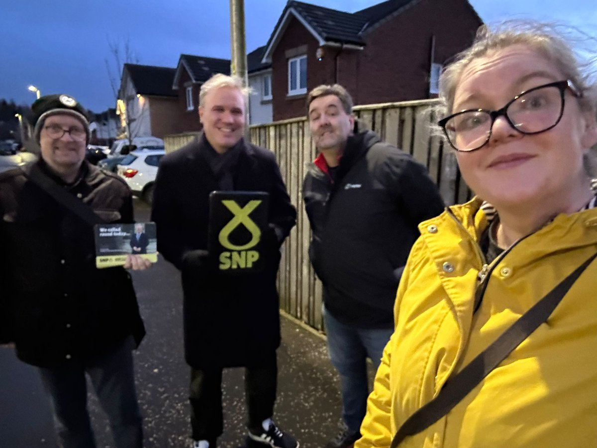 Tom Arthur tweet media